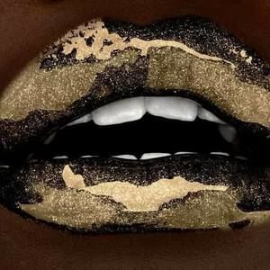 Meet your Posher, Trinel dee