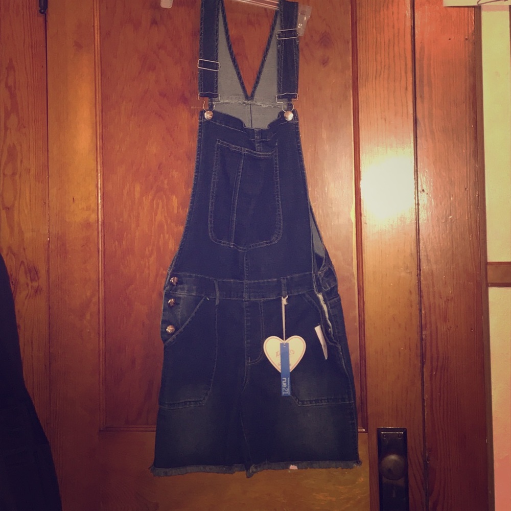 Rue 21 dungarees/overalls