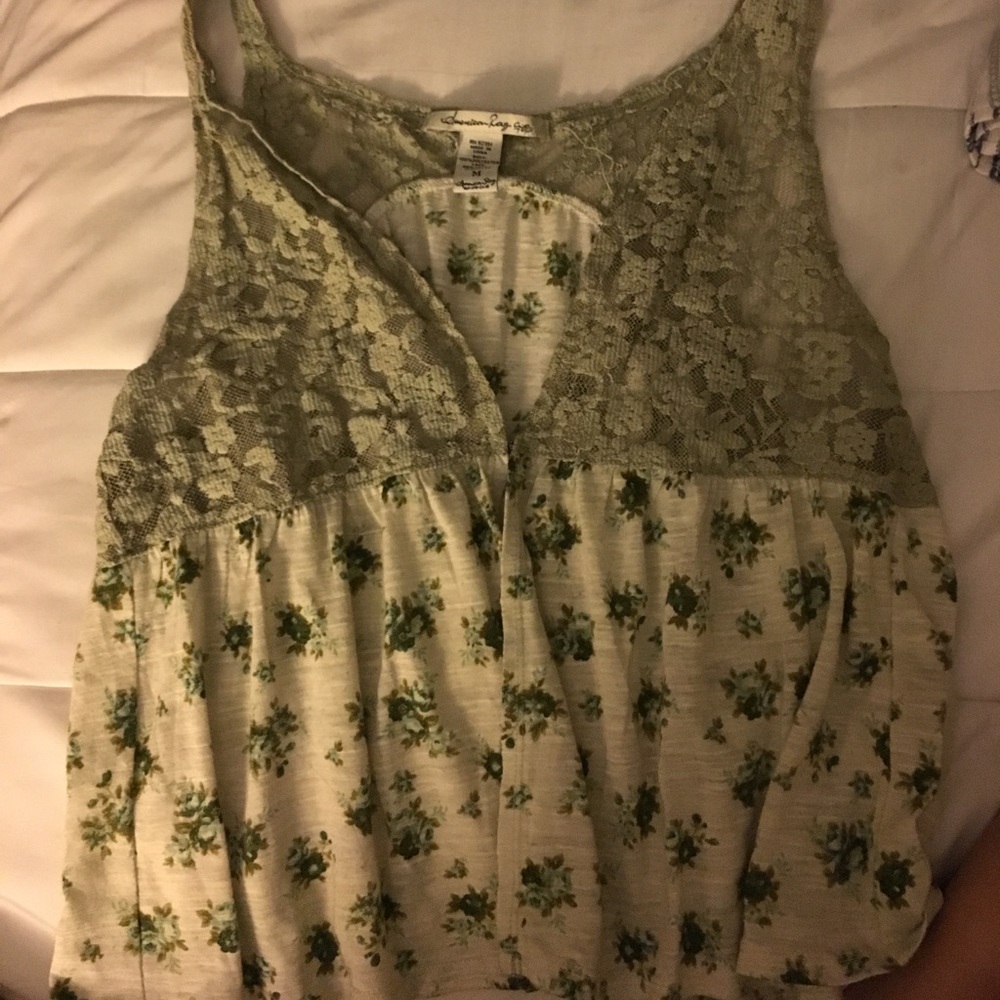 Cute little flowy top