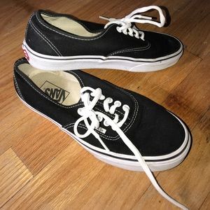 Low top classic vans.