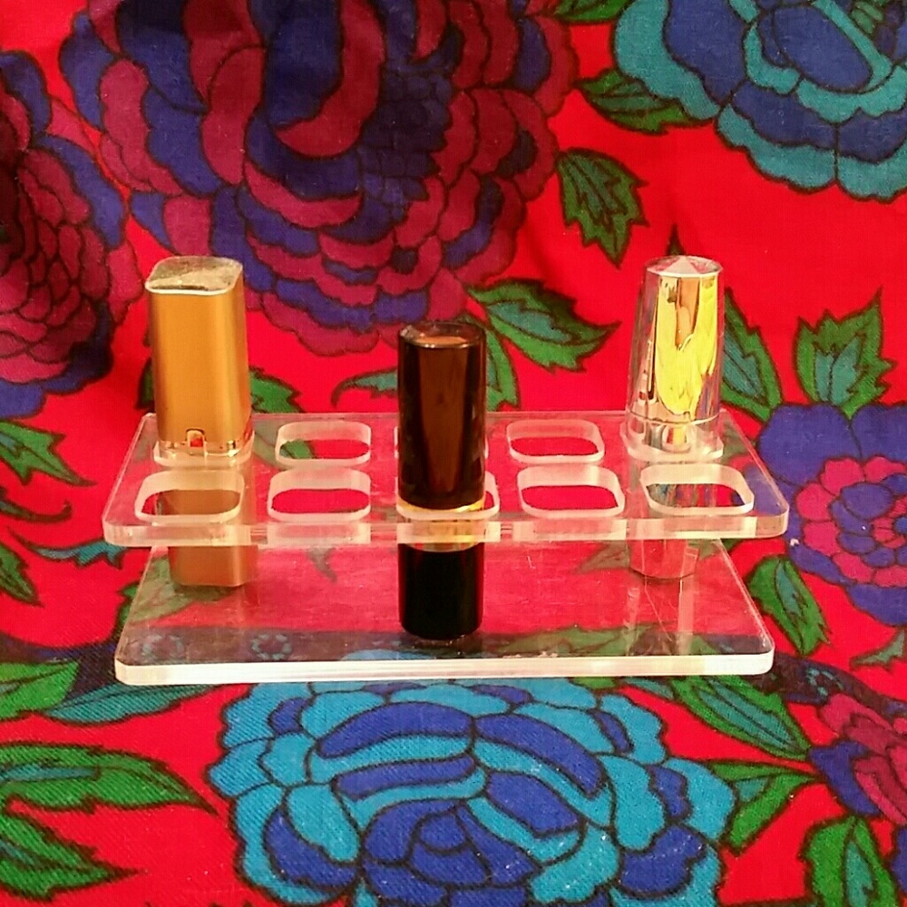 Avon lip color vanity
