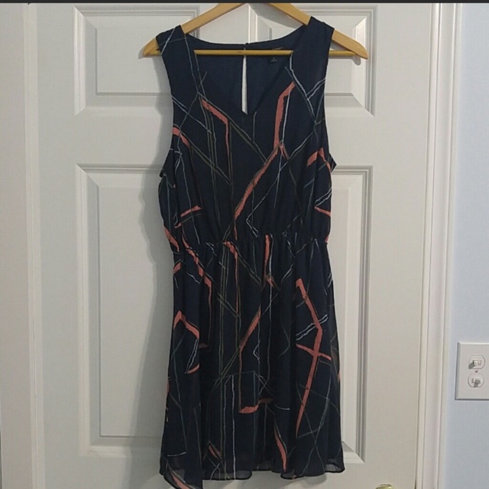 Subtly colorful Banana Republic dress!