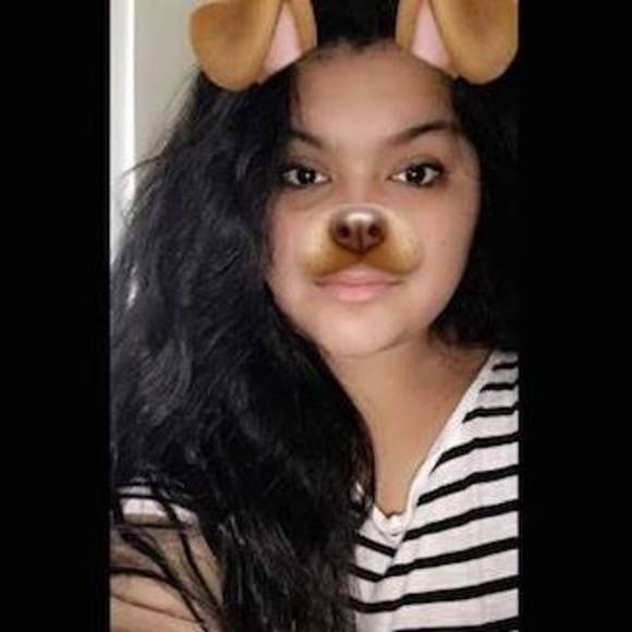 Meet your Posher, Rocio - Picture 1 of 1