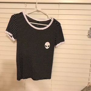 BLACK AND WHITE STRIPED T SHIRT WITH ALIEN