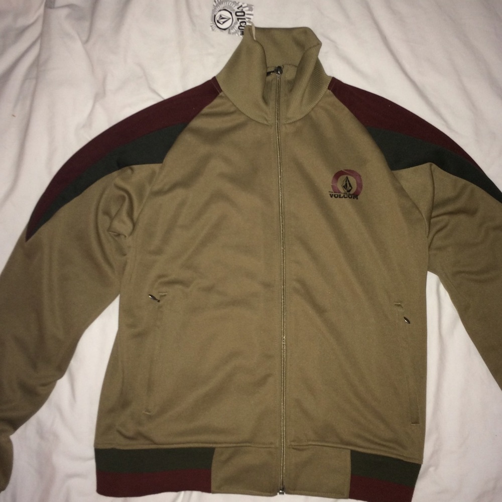( NWT ) Volcom Jacket L/M