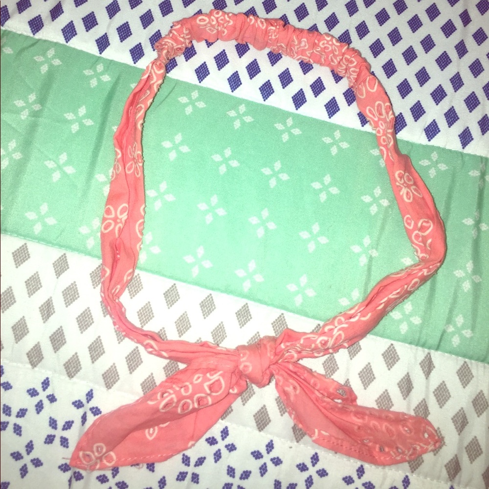 Pink hair band💕