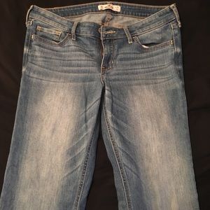 Hollister Super Skinny Jeans