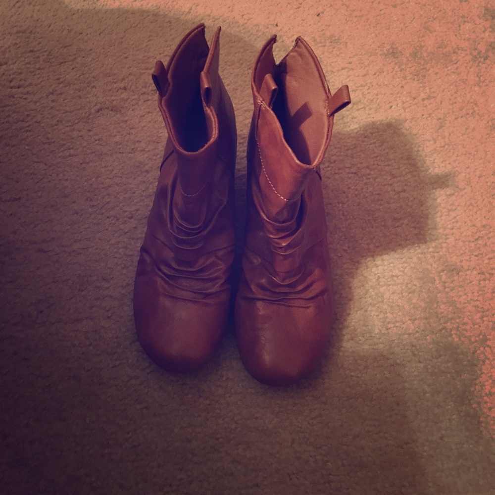 Tan low wedge booties