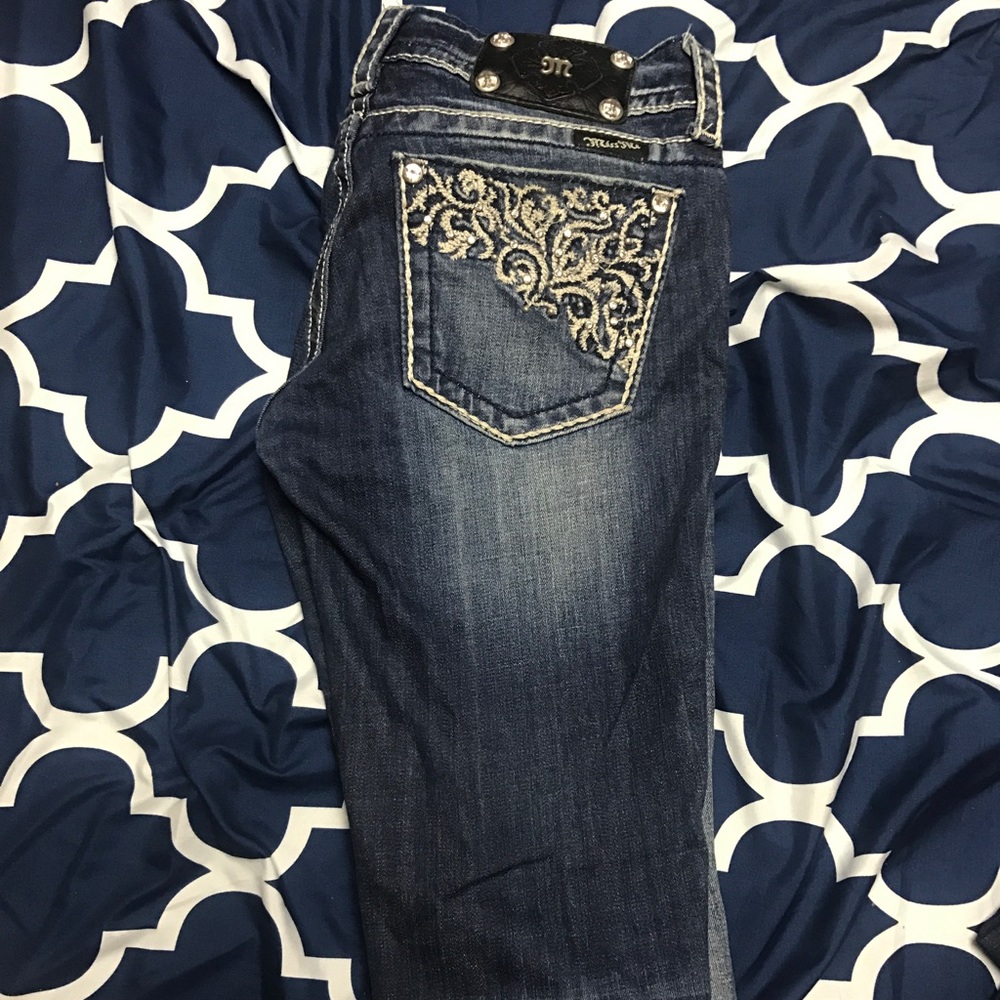 ONE DAY SALE!  Size 27 straight miss me jeans - Picture 2 of 4