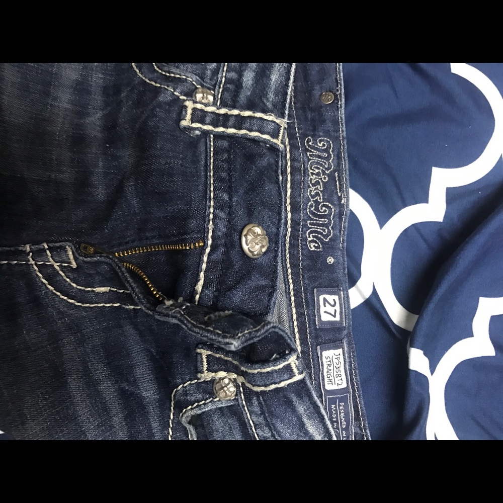 ONE DAY SALE!  Size 27 straight miss me jeans - Picture 4 of 4