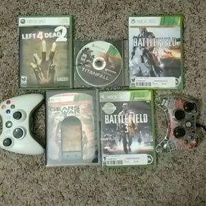 X-Box 360 games and two controllers