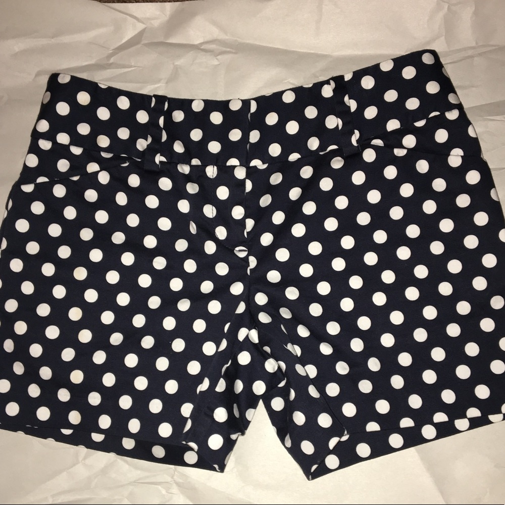 💁🏼‼️Ann Taylor Polka Dot Shorts Blue&White