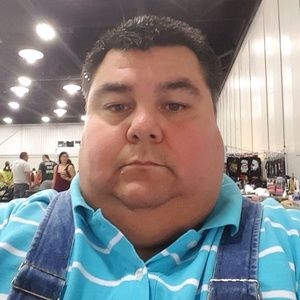 Meet your Posher, Eric