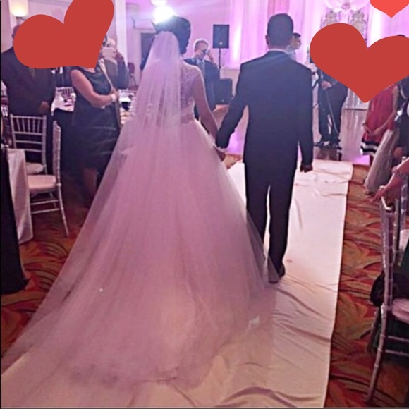 Wedding Dress - Picture 2 of 6