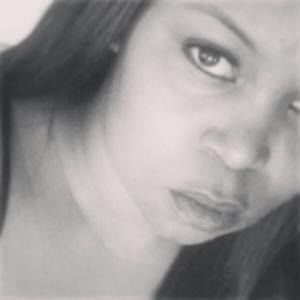 Meet your Posher, Monique