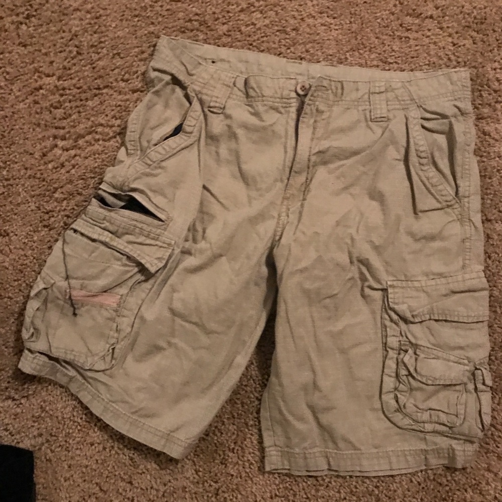 POCKETS POCKETS EVERYWHERE