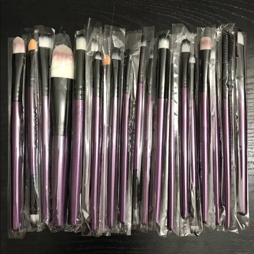 🌹🌹New 20pcs Makeup Brushes Set