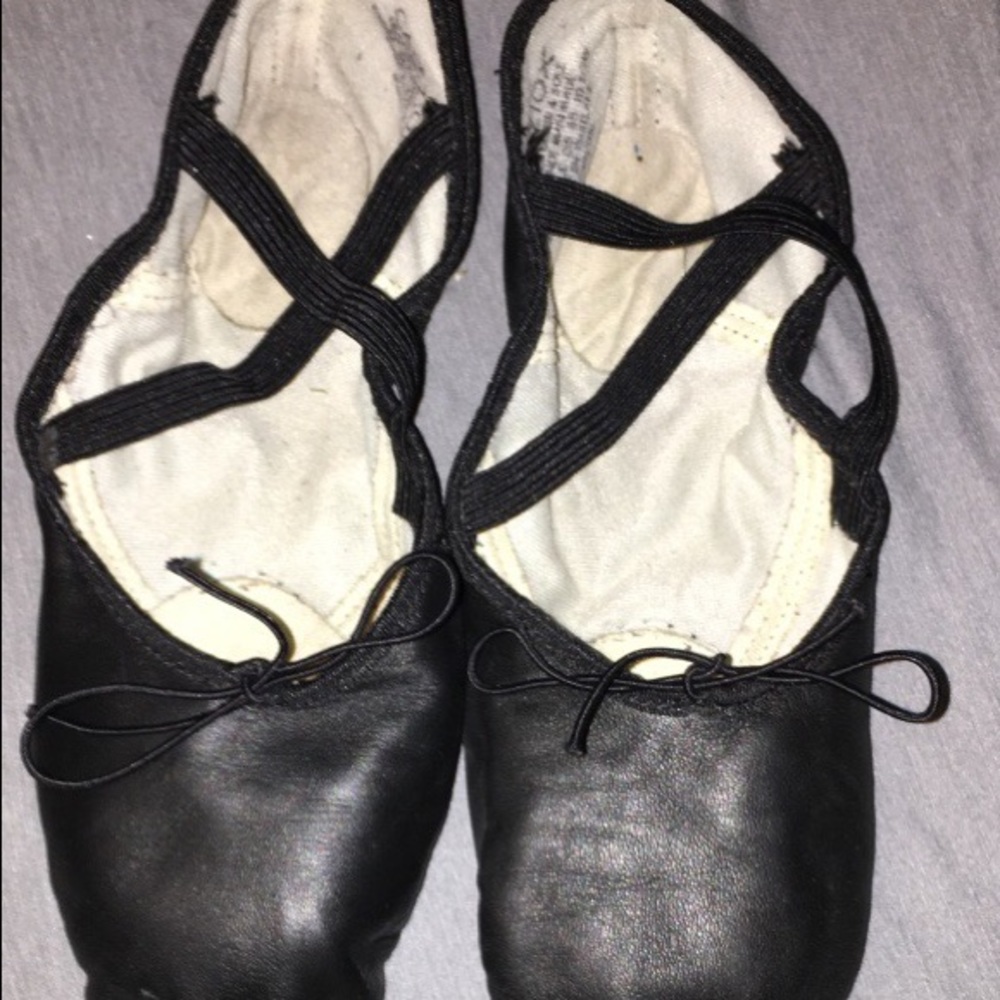 Black dance shoes