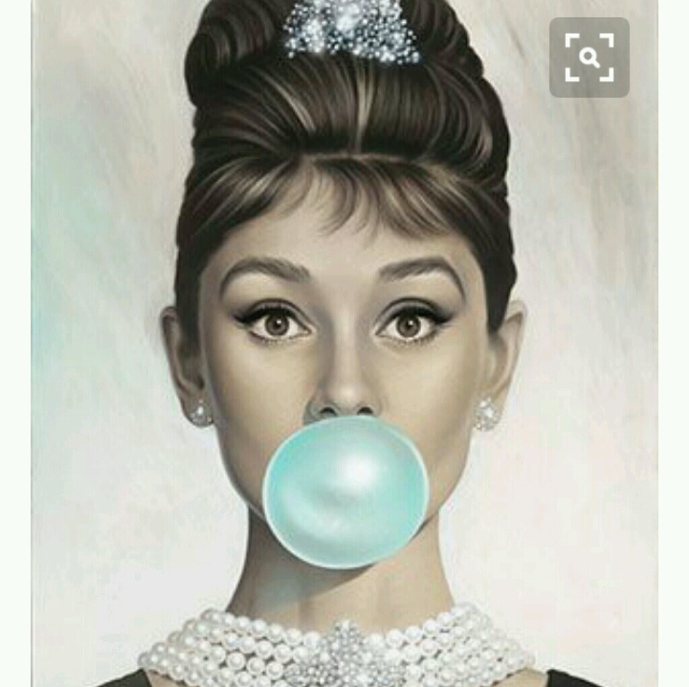 Meet your Posher, Ida