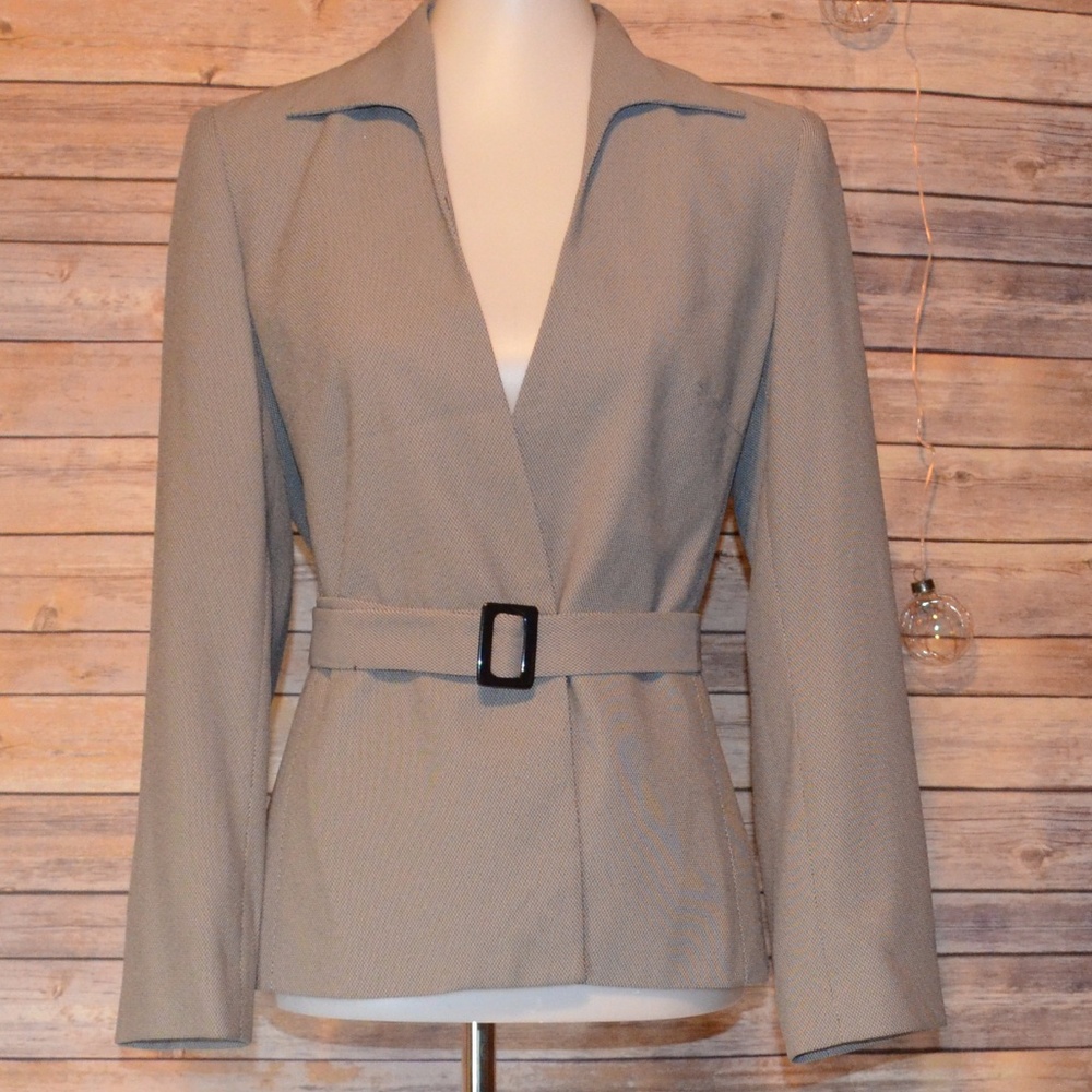 Hillard & Hanson Career Blazer