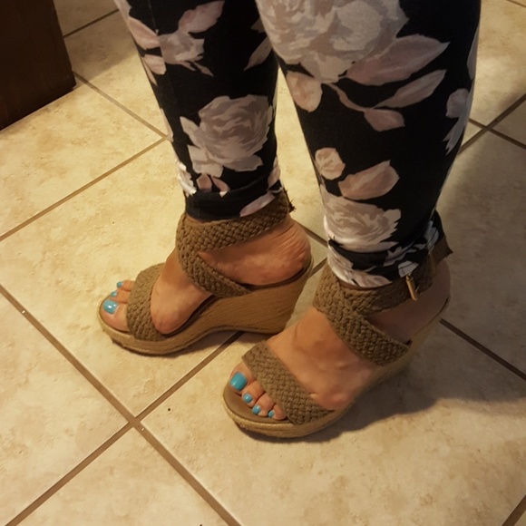 Steve Madden - Wedges - Picture 3 of 5