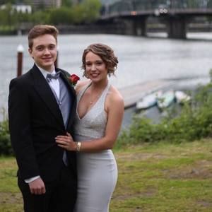 Meet your Posher, Katelyn