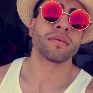 Meet your Posher, Scotty