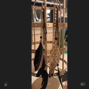 Bebe long feather and chain earrings