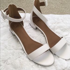 14th & Union White Faux Leather Sandals