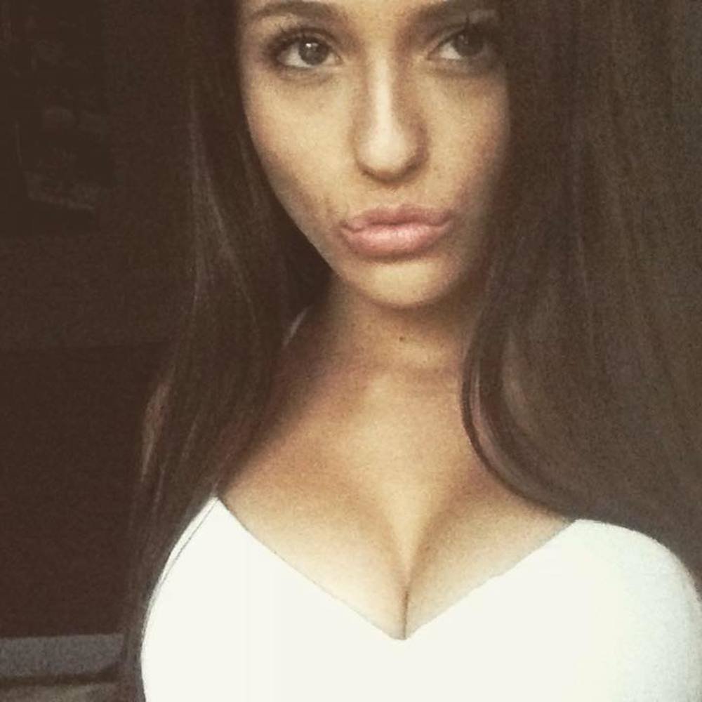 Meet your Posher, Maria