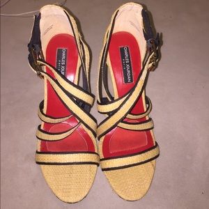 Charles Jourdan Paris heels like new