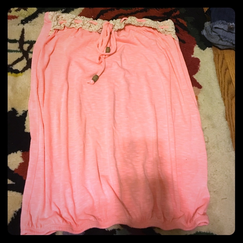 Strapless top