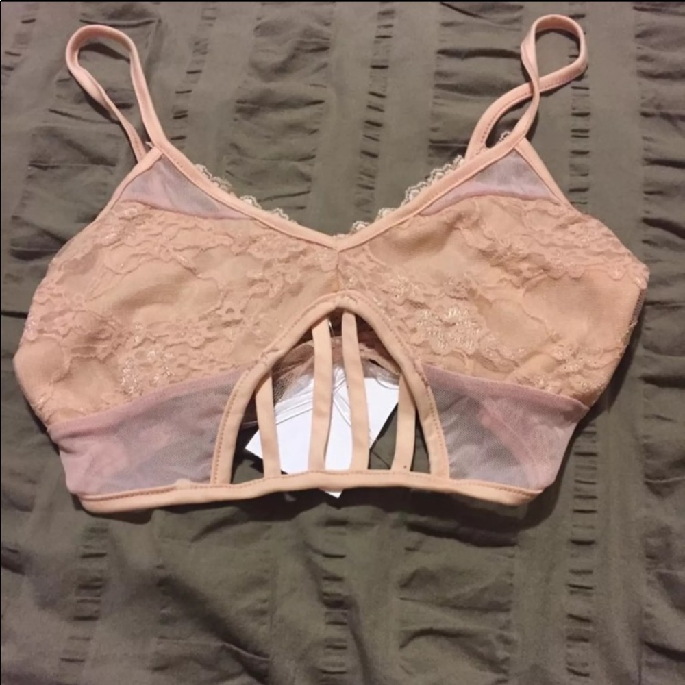 New! Lace Top (s)