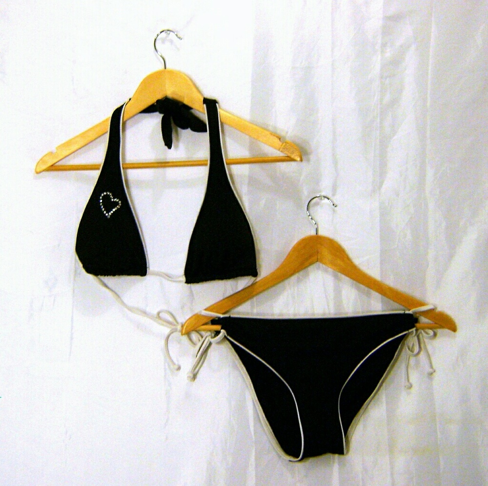 Sexy Rhinestone Heart Black and White Bikini