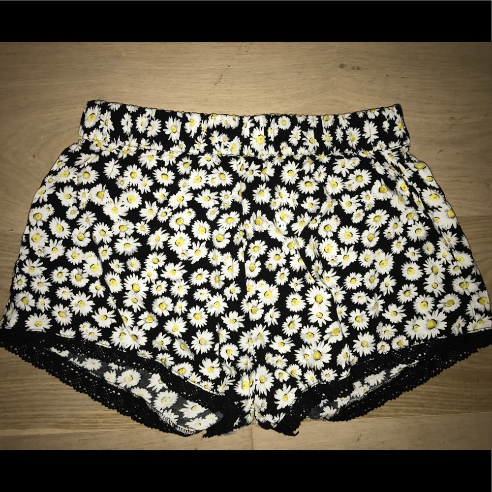 Floral print shorts Forever 21