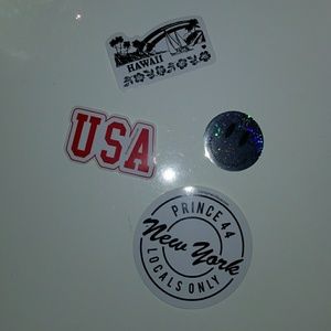 4 BRANDY MELVILLE STICKERS