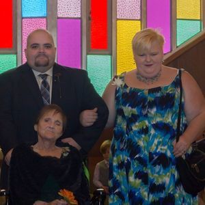 Meet your Posher, Holly