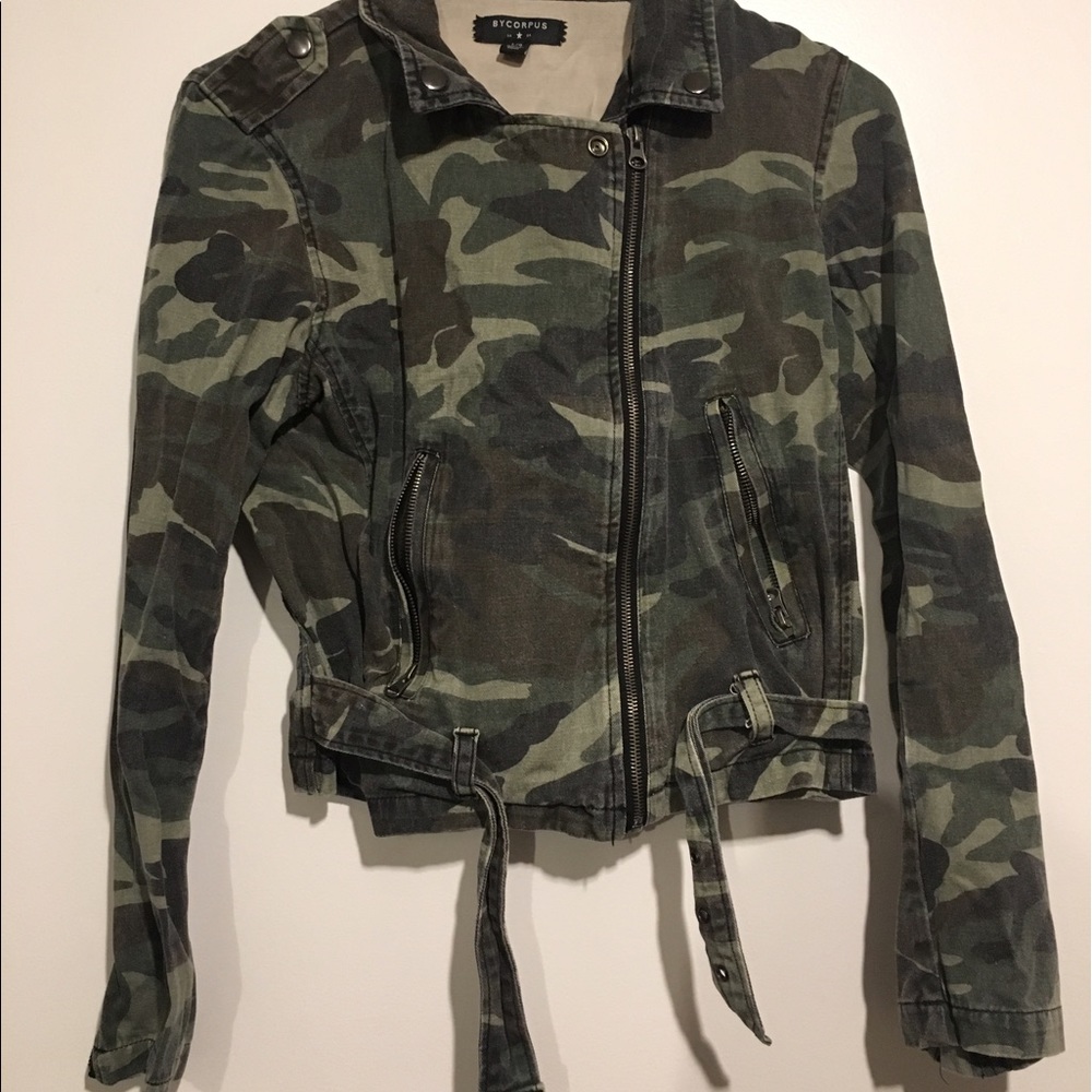 camo army jacket