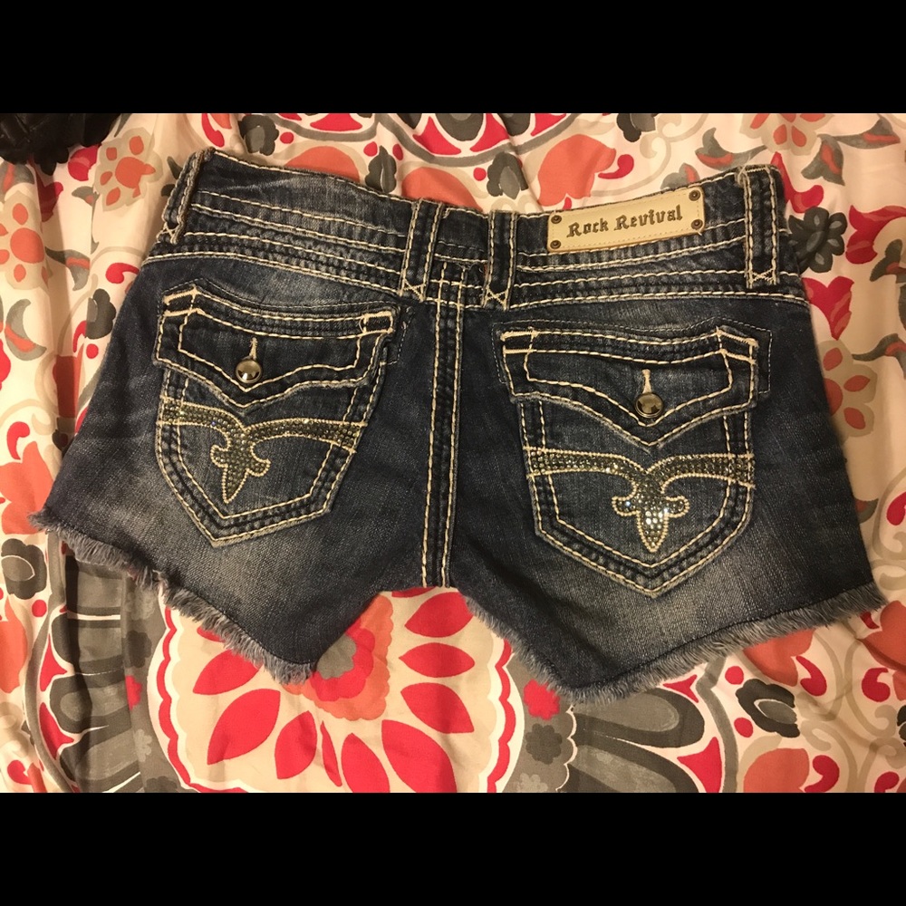 Rock Revival Shorts 28