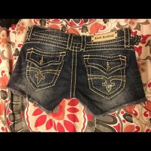 Rock Revival Shorts 28
