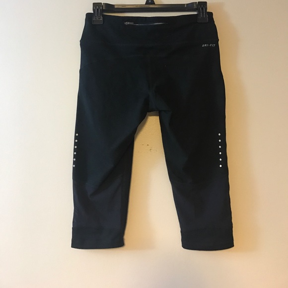 Nike Leggings - Picture 3 of 4