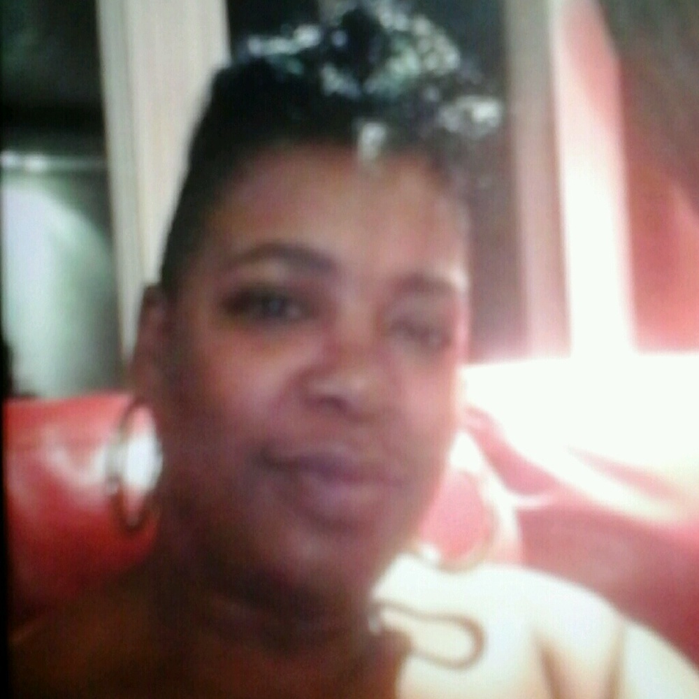 Meet your Posher, Saadia