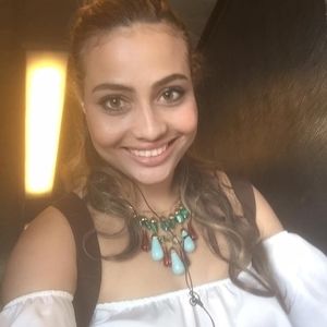 Meet your Posher, Jessenia