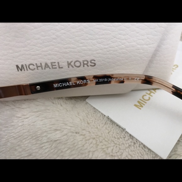 MICHAEL KORS SUNGLASSES main image 4