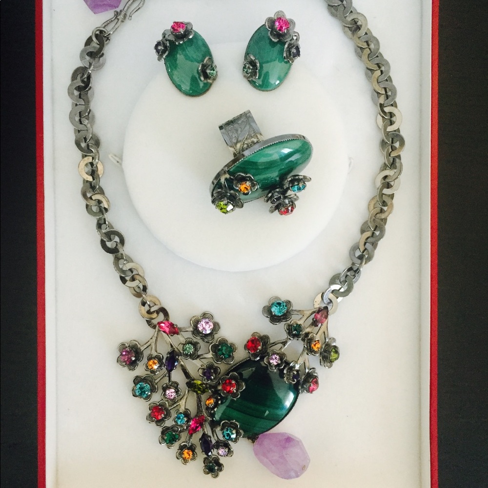 Philippe Ferrandis Paris Exclusive Necklace Set - Picture 2 of 8