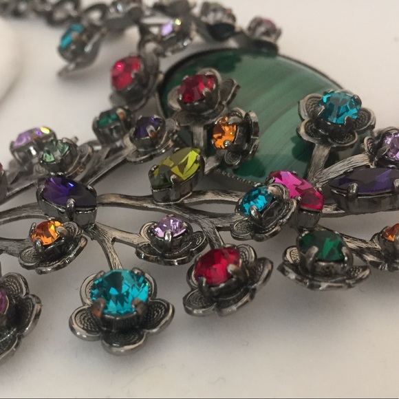 Philippe Ferrandis Paris Exclusive Necklace Set - Picture 4 of 8