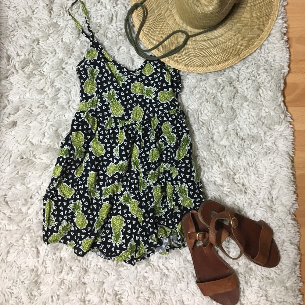 Pineapple romper from LF!! Size 8