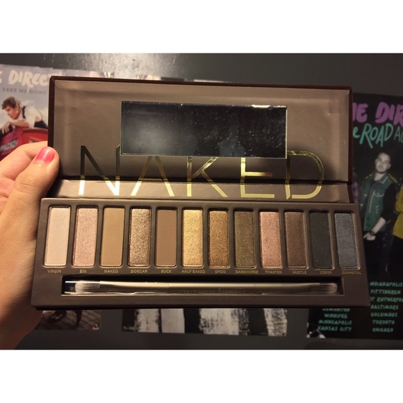 Urban Decay Naked Palette - Picture 3 of 4