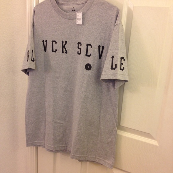 NWT Black Scale T-Shirt - Picture 3 of 4