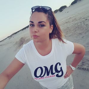 Meet your Posher, Nevena